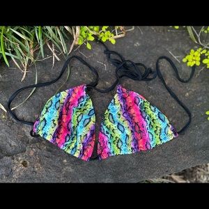 🔥💕💜💚💙Doll bikini top colorful NWOT